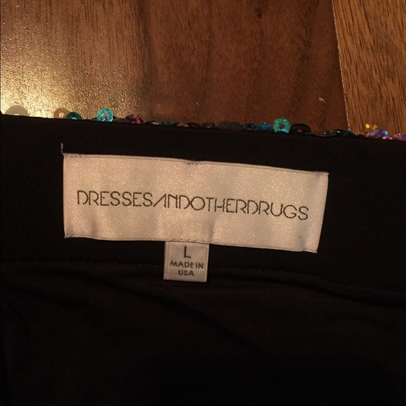 Boutique Sequin Skirt - Picture 2 of 4