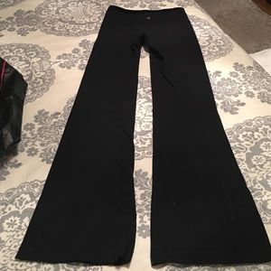 Lulu lemon Flare Leg classic pant