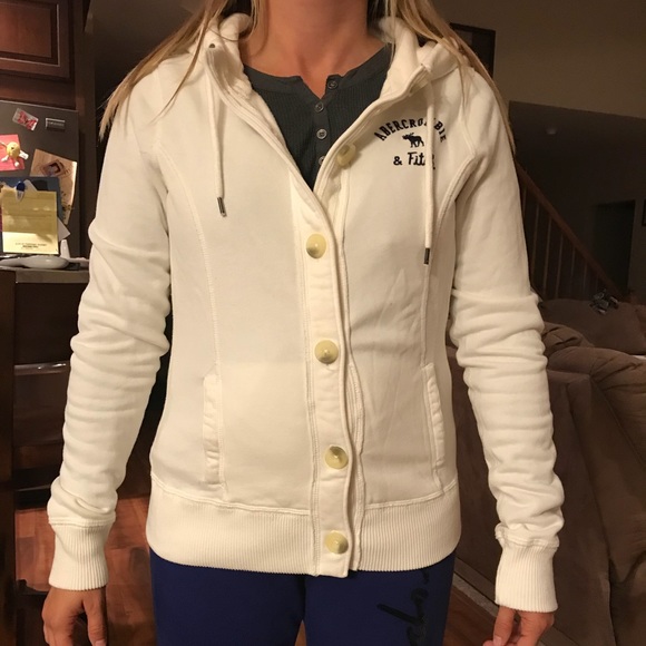 SOLD🚫 Abercrombie &Fitch sweatshirt - Picture 3 of 5