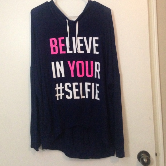 Hooded casual top