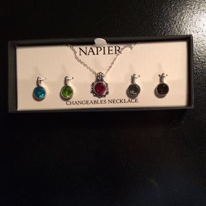 Changeable necklace
