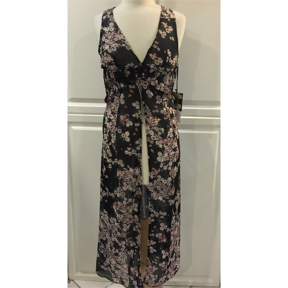 Romantic floral maxi vest