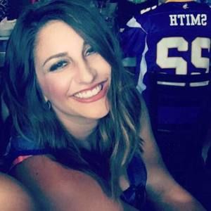 Meet your Posher, Danielle