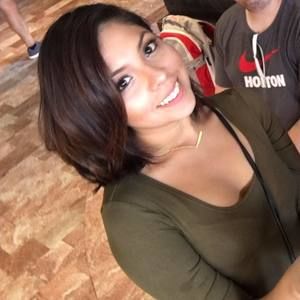 Meet your Posher, Vanessa