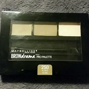 Maybelline Brow Drama Pro Palette