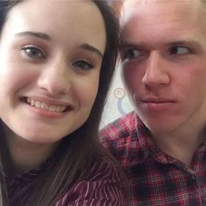 Meet your Posher, Olin