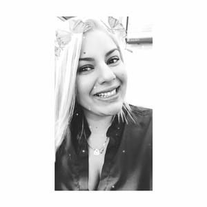 Meet your Posher, Francisca