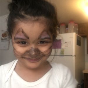 Meet your Posher, Camile