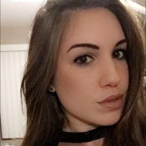 Meet your Posher, Jenna