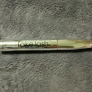 Femme Couture Fake Lash Mascara