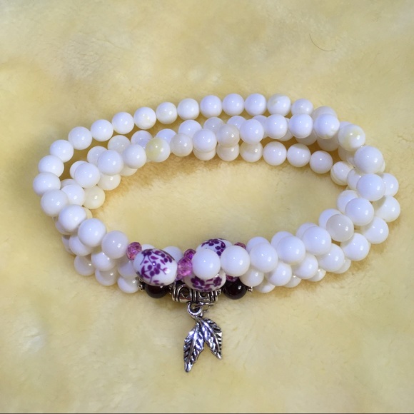 New tridacna bracelet or necklace