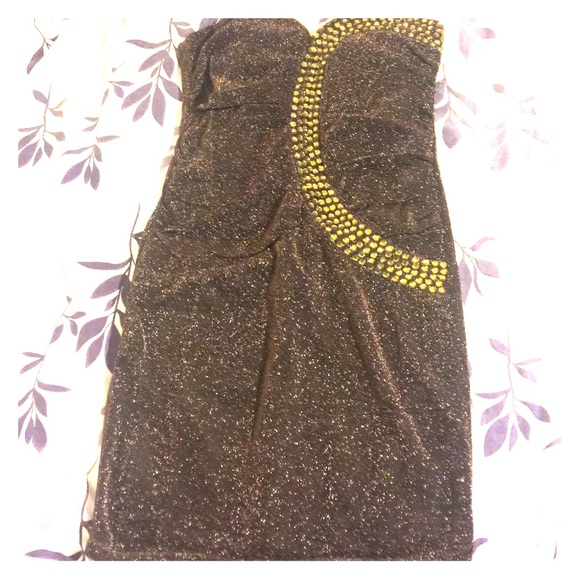Shimmering cocktail dress