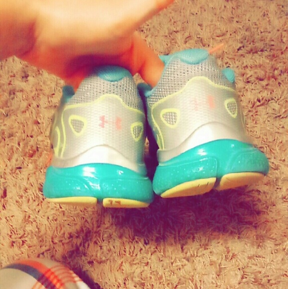 TRADE - Picture 3 of 4