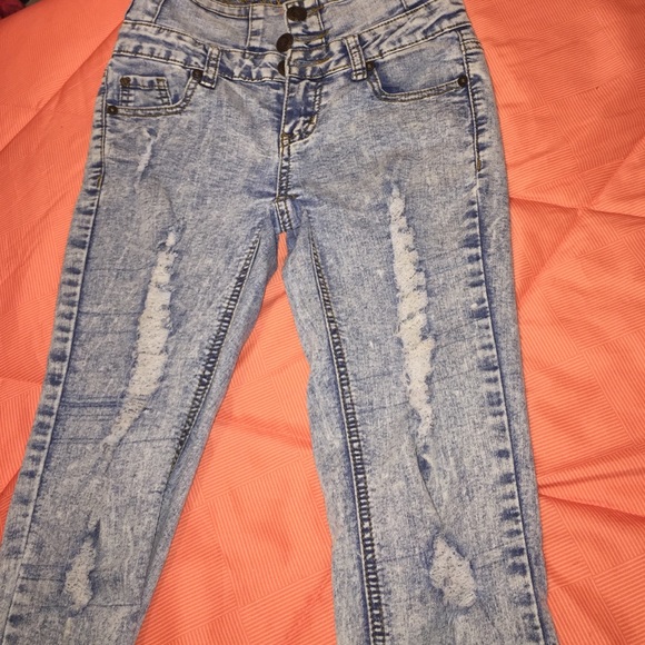 Distressed Jeans
