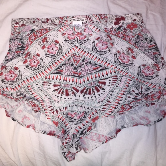 Billabong shorts