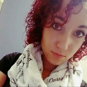 Meet your Posher, Cami