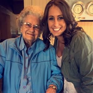 Meet your Posher, Ashley