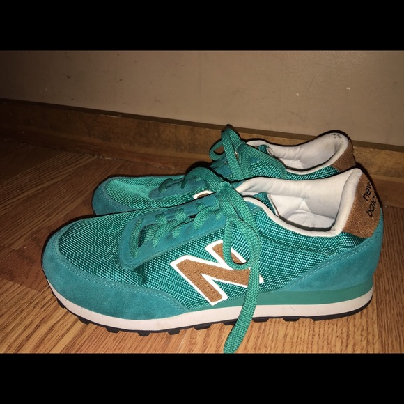 New Balance 501 classic sneakers tennis shoes