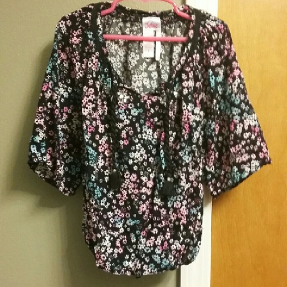 Justice brand peasant style top.