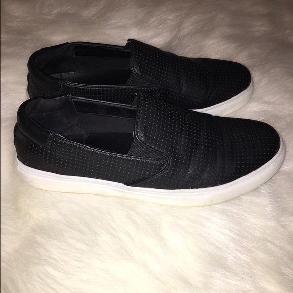 Kenneth Cole Flat Slip On Sneakers Perforated