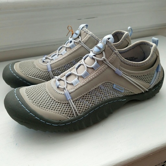 J Sport Quest Amphibian Sneakers Water 7.5 NIB