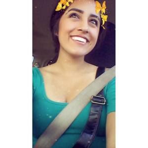 Meet your Posher, Noelia