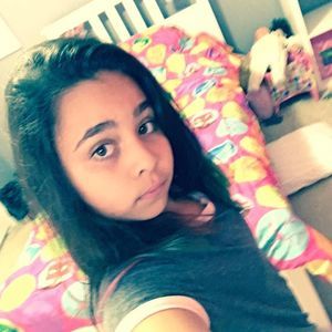 Meet your Posher, Rafaella