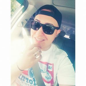 Meet your Posher, Adam