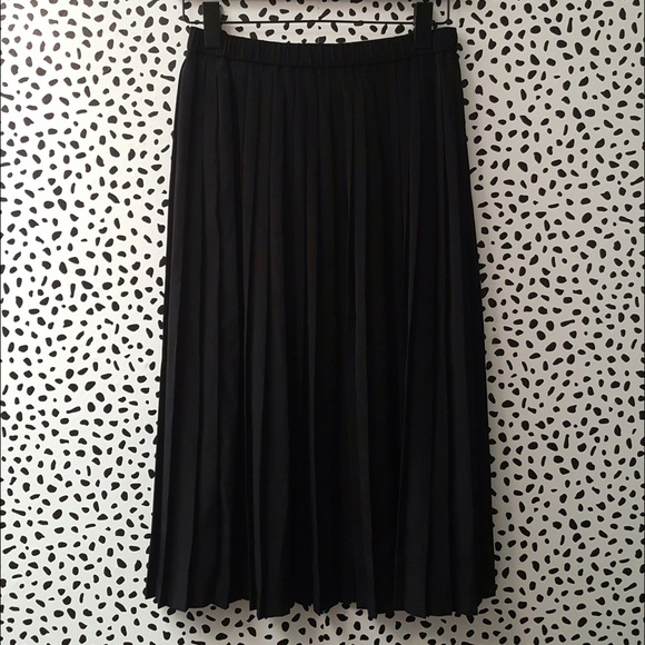 🆕 banana republic skirt