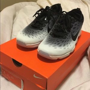 Nike Zoom Fit Agility
