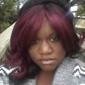 Meet your Posher, Monique