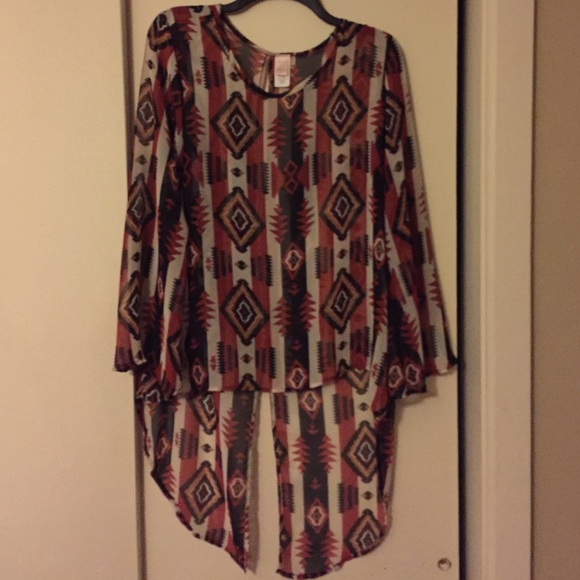 Aztec Top - Picture 1 of 1