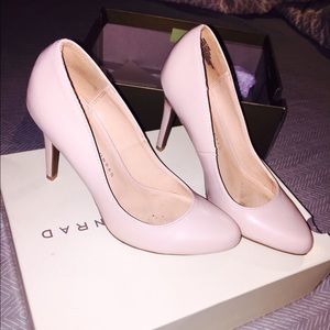 Lauren Conrad nude pumps. Only worn once.