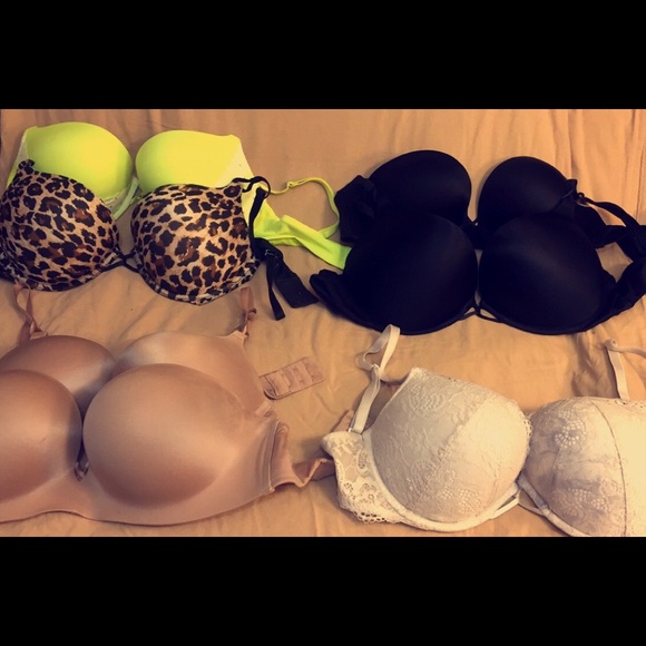 🔺Seven (7) Victoria's Secret Bombshell Bras 🔺