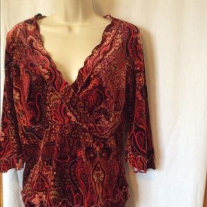 Red velvet print blouse