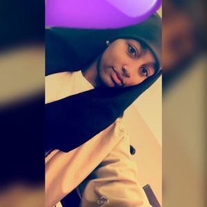 Meet your Posher, Nazirah