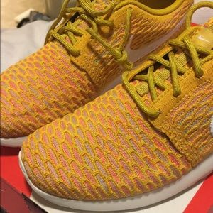 Nike Rosherun Flyknit