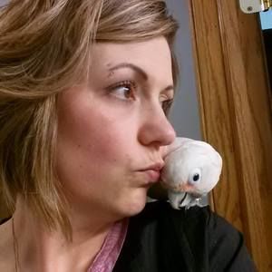 Meet your Posher, Carrie