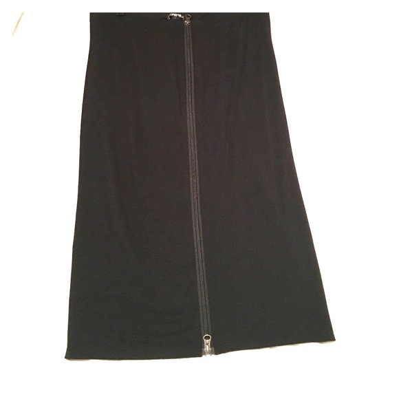 Sexy pencil skirt!