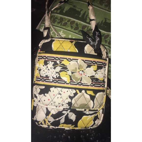 Vera Bradley crossbody purse
