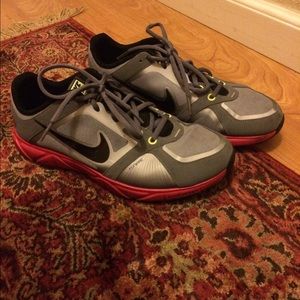 Women's running shoes