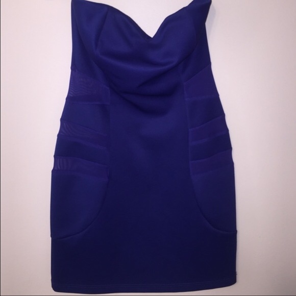 Dress - Picture 1 of 2