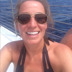 Meet your Posher, Karri