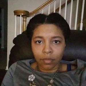 Meet your Posher, Chloe