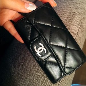 Renewed Chanel key pouch. 💯 authentic