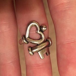 James Avery Key to my Heart Ring