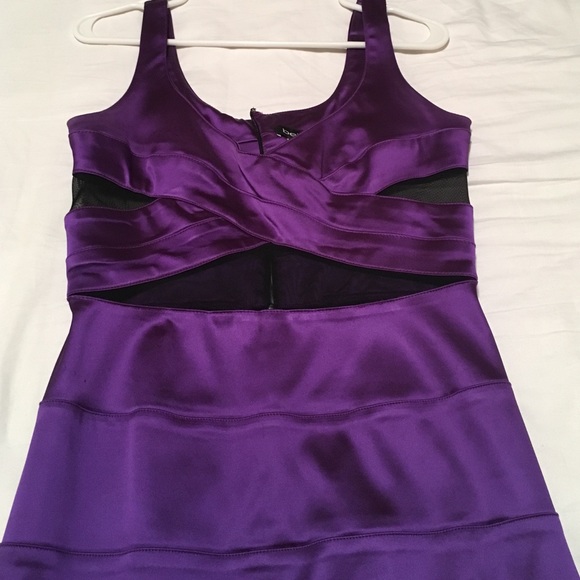 Sexy dress alert!