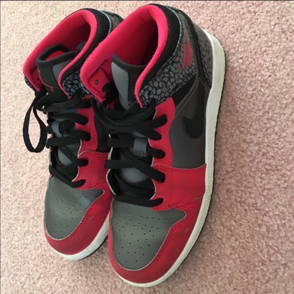 Nike Air Jordan High Tops - Size 7*