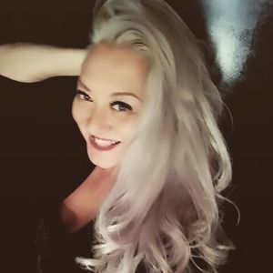 Meet your Posher, Deloria