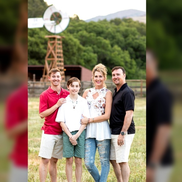 Meet your Posher, Dasha - Picture 2 of 2